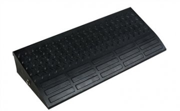 Резиновый пандус и уголок KP